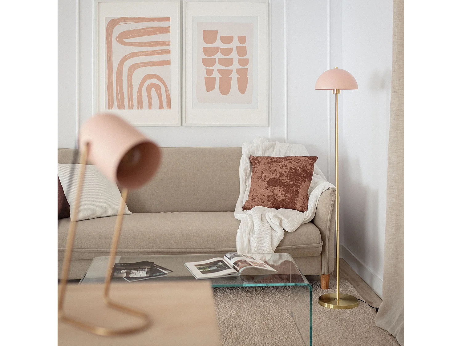 Lampadaire Métal et Verre Shelley Madow Rose pastel