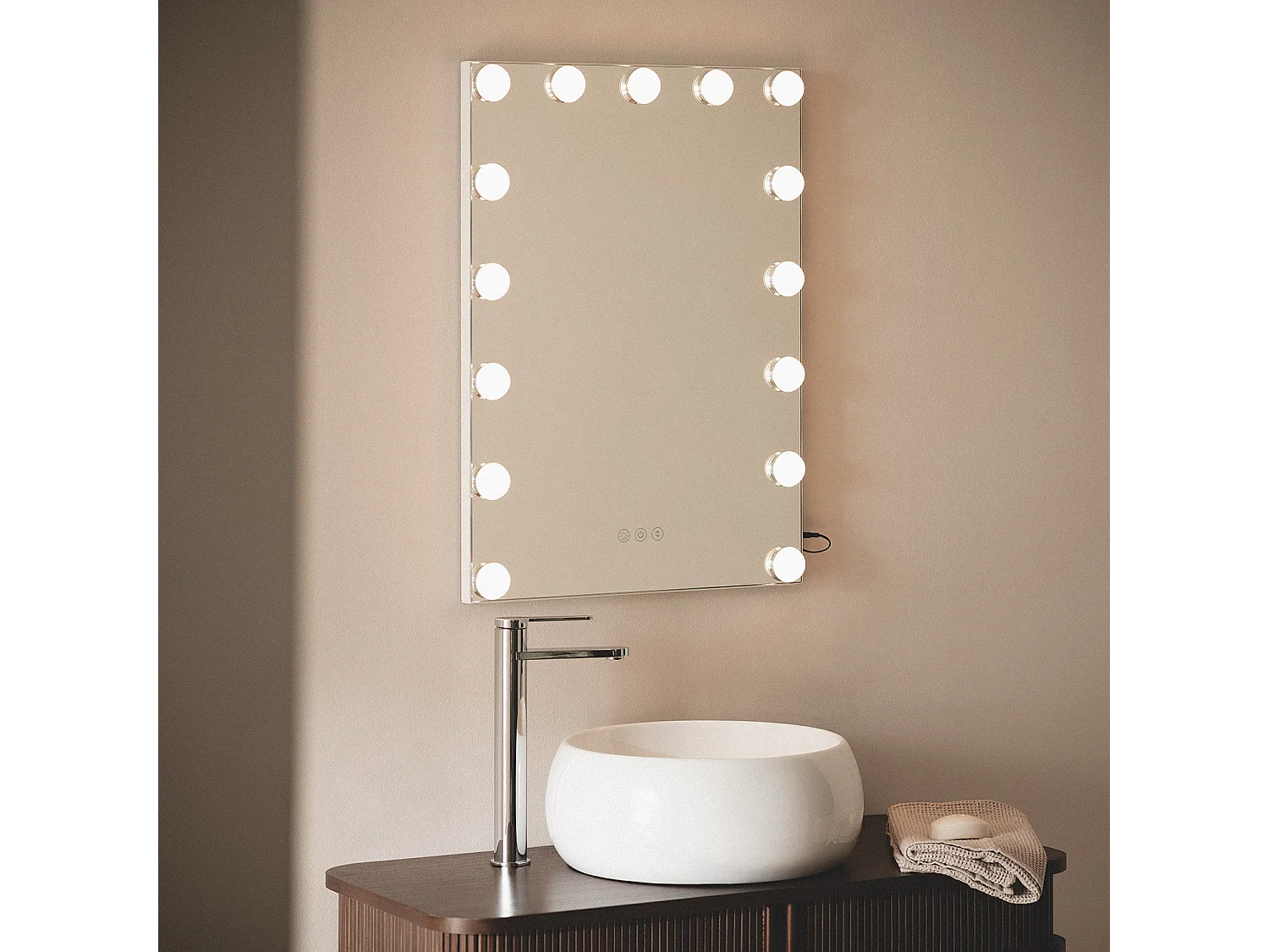 Miroir Salle de Bain avec Éclairage LED Essauira 70x50cm Sélectionnable (chaud-neutre-froid)