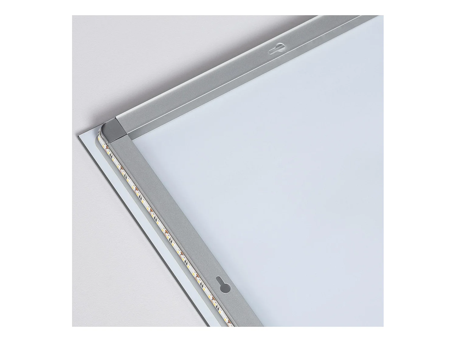 Espejo Baño con Luz LED 78x58 cm Medium Mason 6000K Blanco Frío