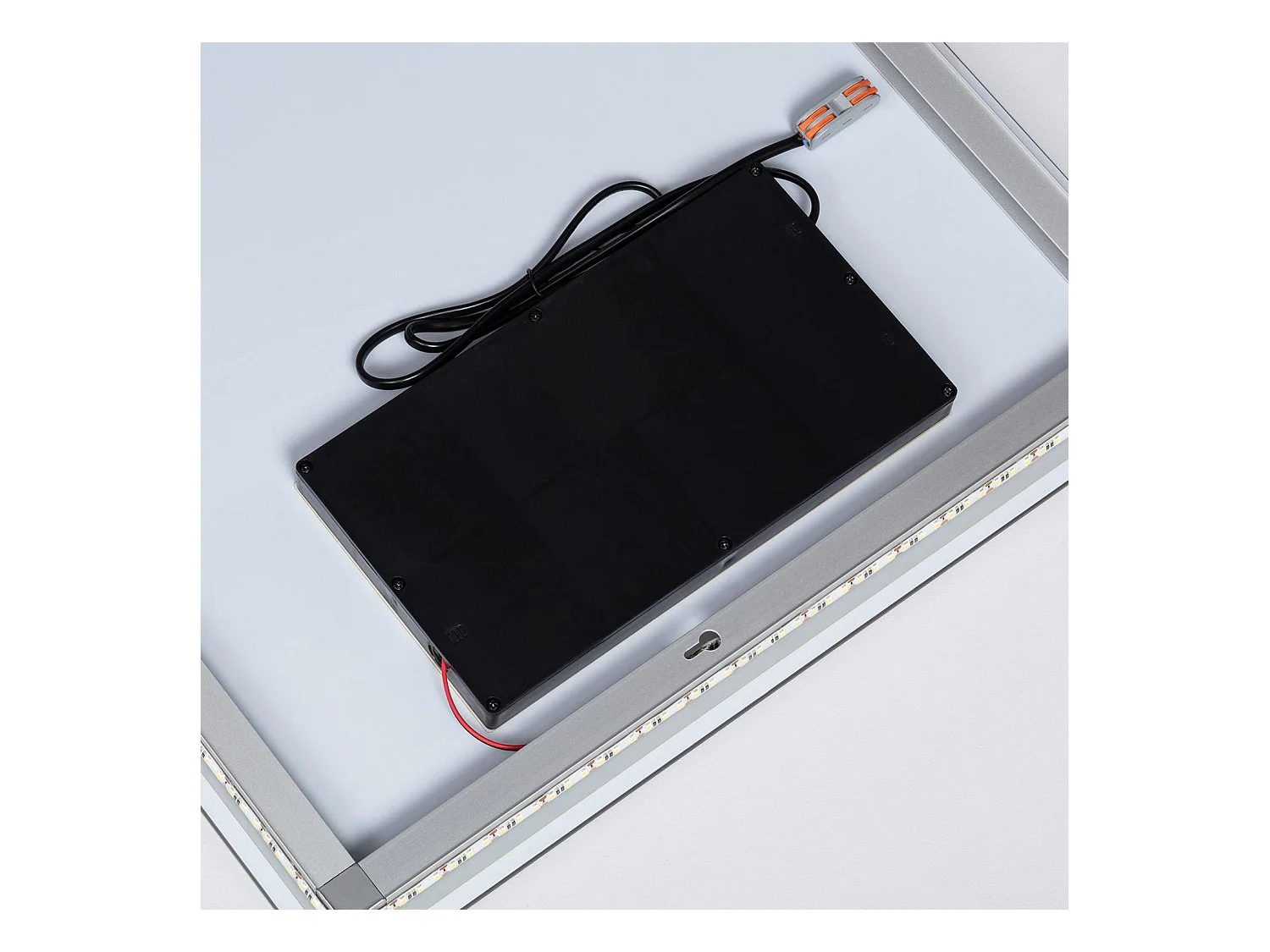 Espejo Baño con Luz LED 78x58 cm Medium Mason 6000K Blanco Frío