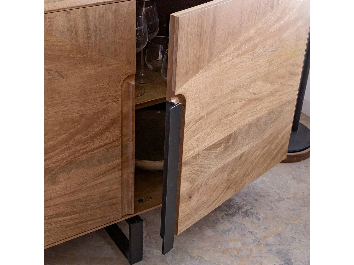 Buffet de madera de mango y metal Eglantine - Estilo industrial y amplio almacenamiento para un interior sofisticado