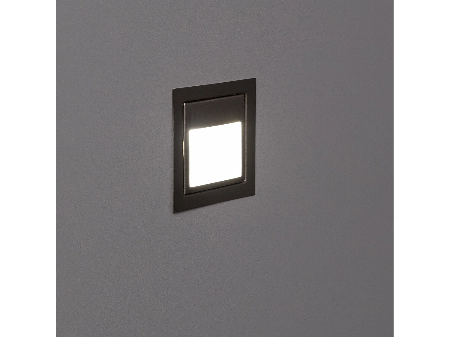Balise Murale LED Encastrable 1.5W Larry Finition Acier  4000K Blanc neutre