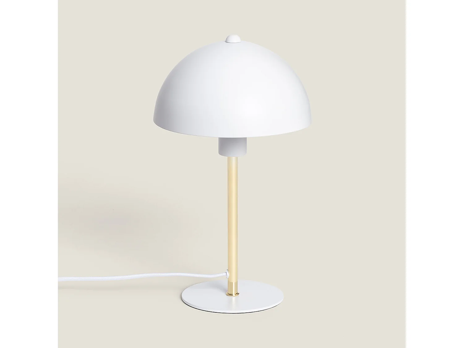 Lámpara de Mesa de Metal Wavuli Blanco