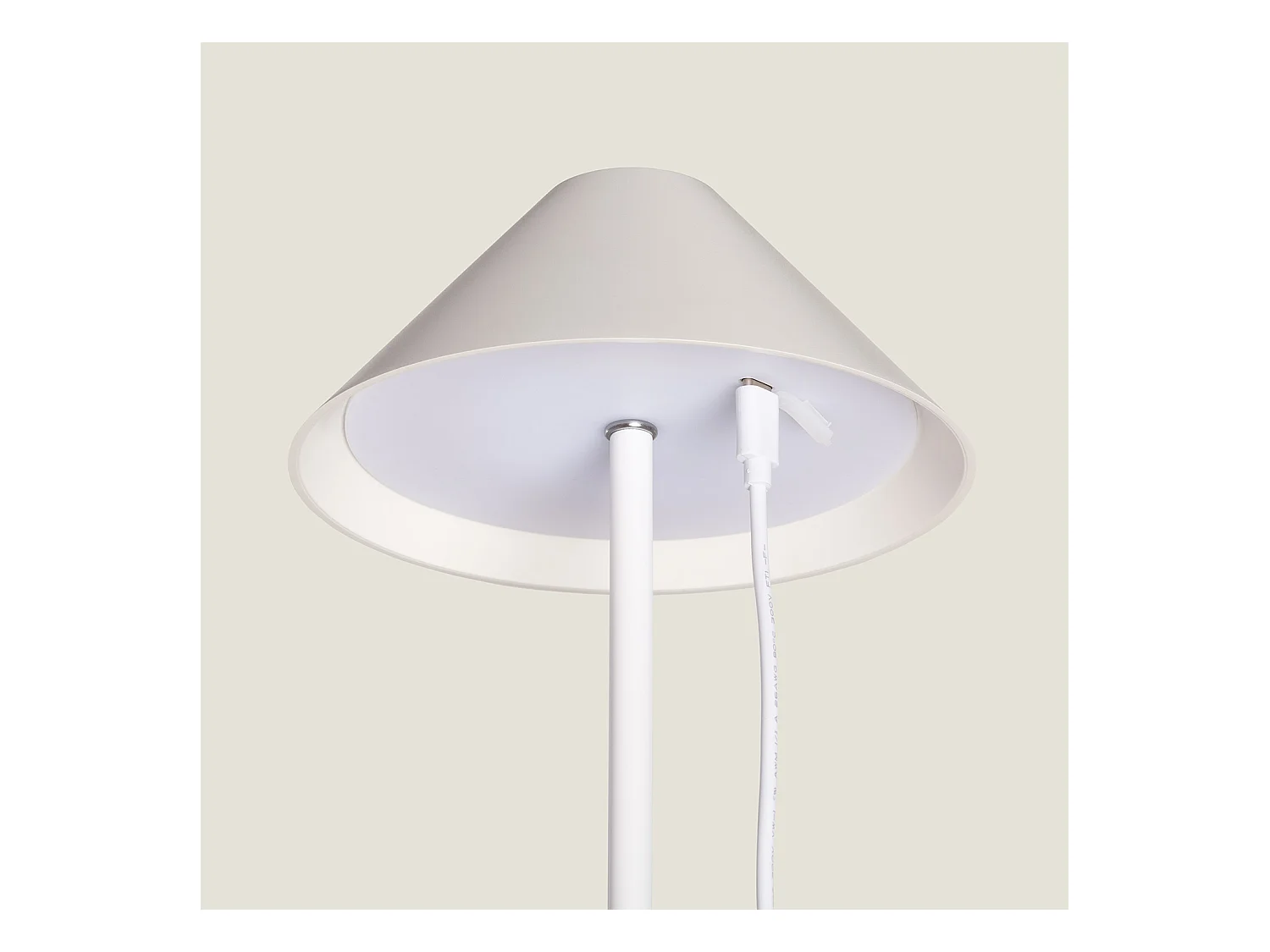 Lampada da Tavolo LED 3W Portatile Kivuli per Esterni con Batteria USB Ricaricabile Bianco