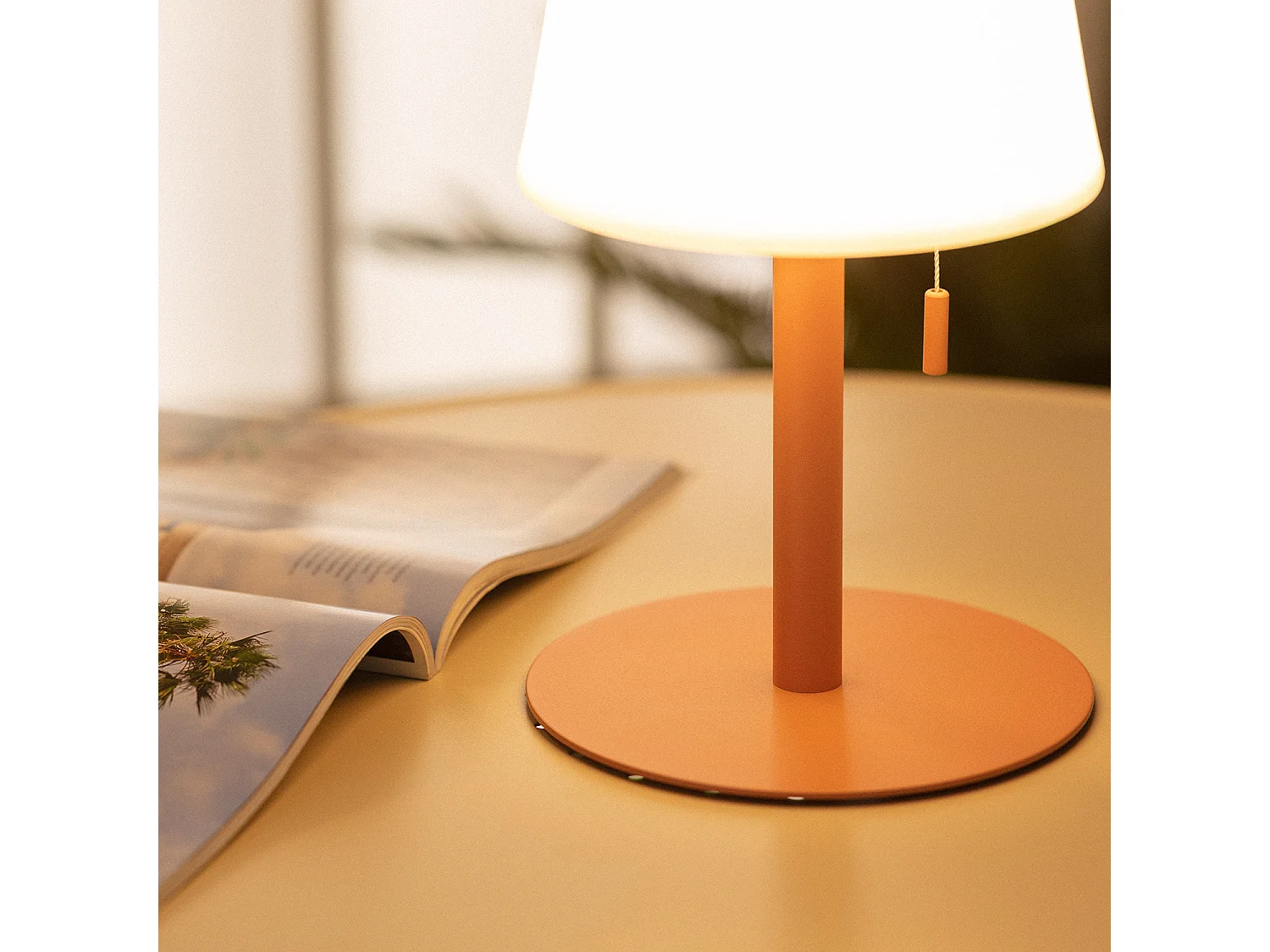 Lámpara de Mesa LED Portátil para Exterior Aluminio con Batería Recargable Epinay Melocotón