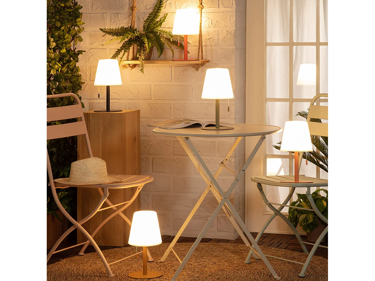 Lampe à Poser LED Portative Aluminium Extérieure 2.6W Epinay avec Batterie Rechargeable Pêche