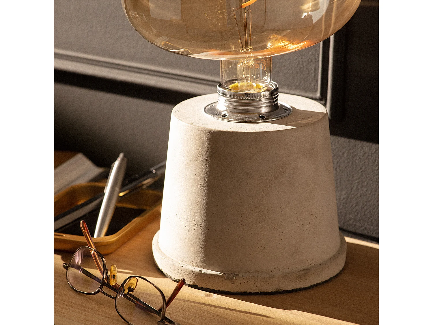 Lampe à Poser Ciment Ray Gris Béton