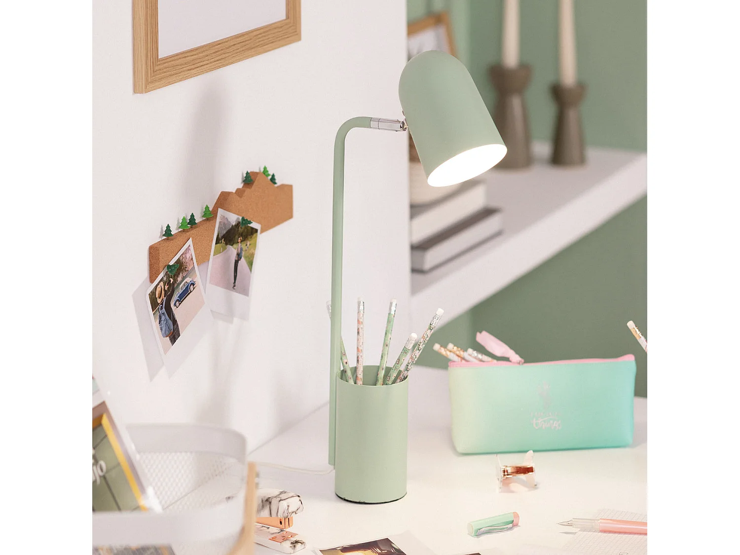 Lampe de Bureau Flex Métal Waal avec Porte-Crayons  Camel