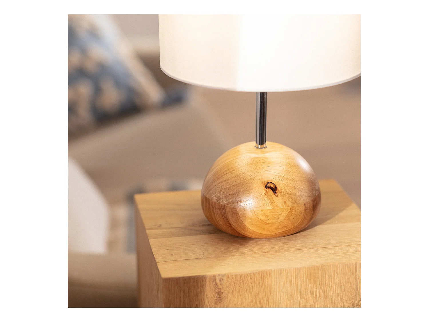 Lámpara de Mesa de Madera Gulbi Natural