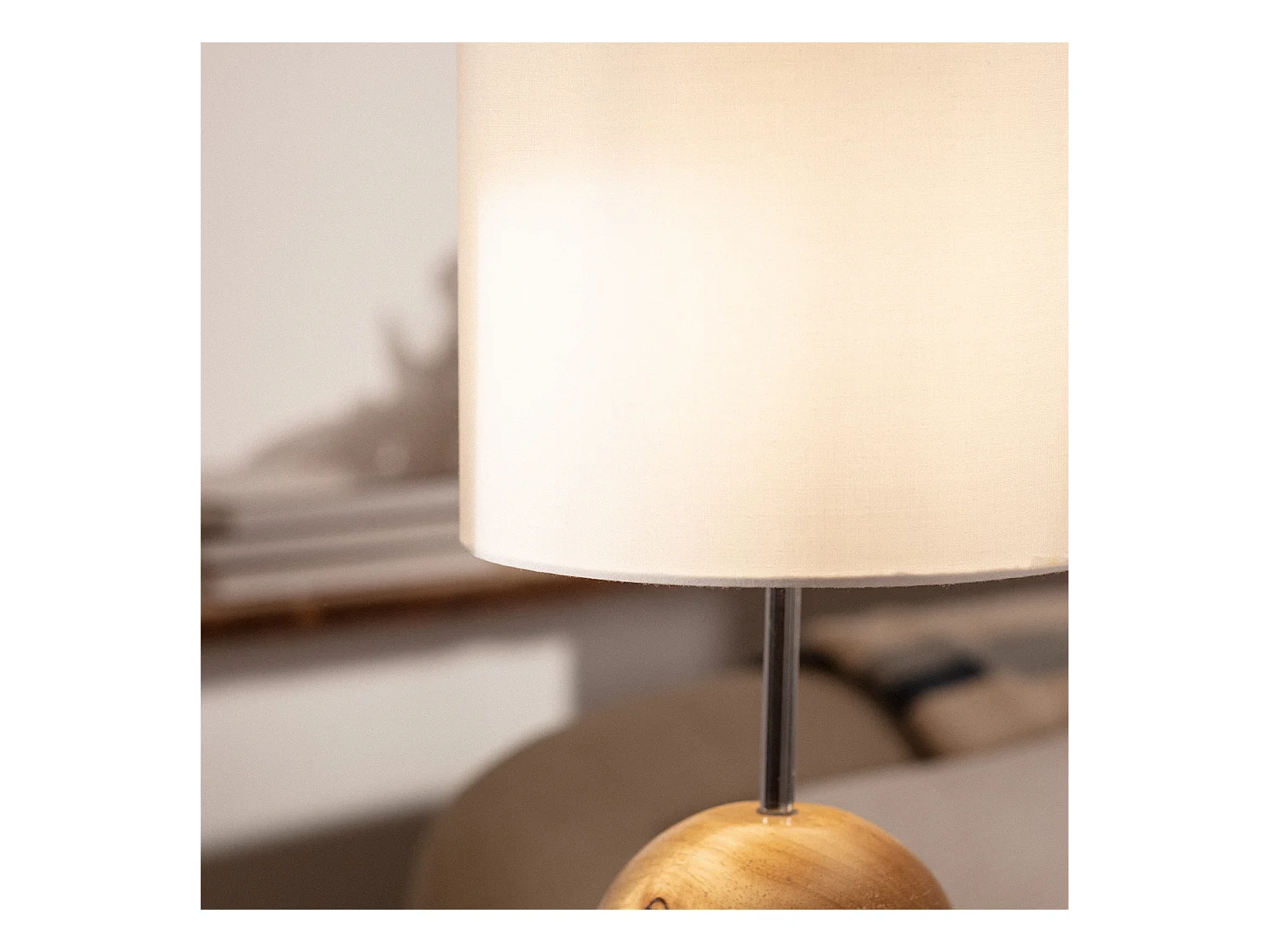 Lámpara de Mesa de Madera Gulbi Natural