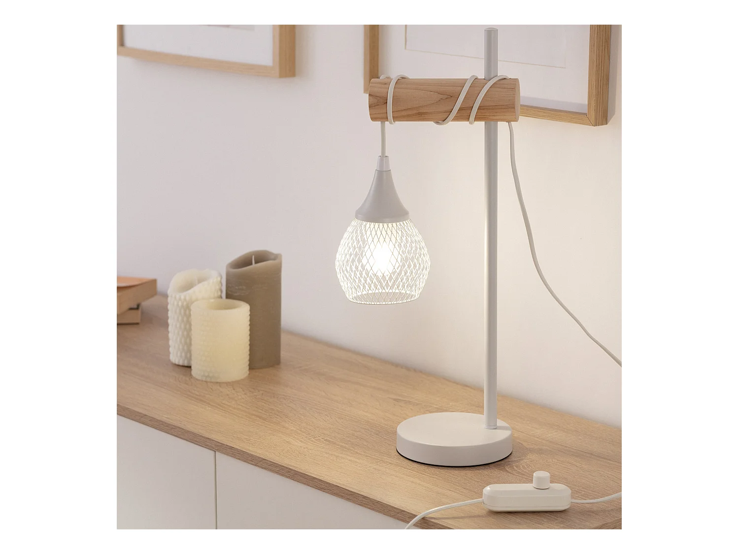 Lámpara de Mesa de Metal y Madera Monah Blanco