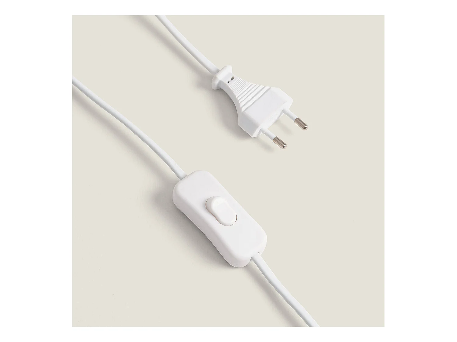 Lámpara de Mesa de Metal y Madera Monah Blanco