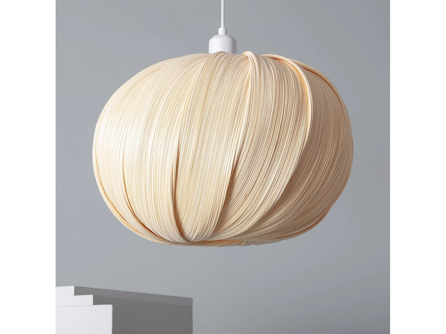 Suspension Bambou Korowai Textile blanc