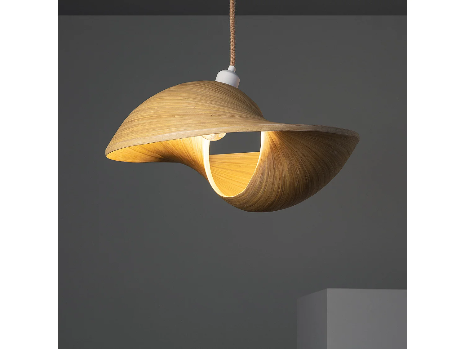 Lampada a Sospensione in Bambù Shuka Acacia ILUZZIA Tessuto Naturale