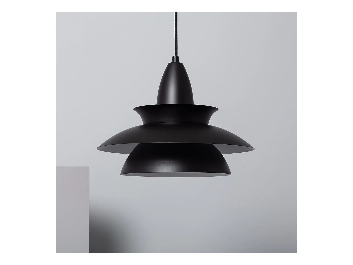 Suspension Métal Ballnew Noir