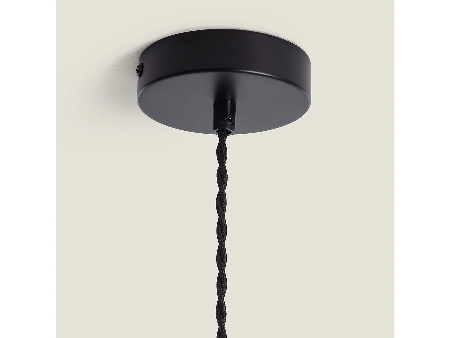 Lámpara Colgante Ratán Nirvana Trenzado Negro