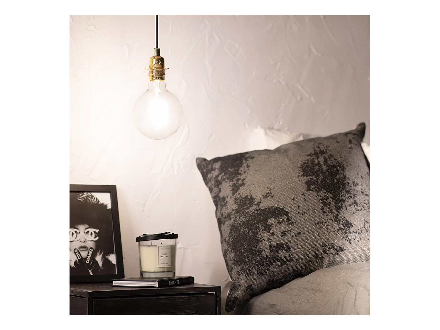 Lampada a Sospensione in Metallo Nhat Oro