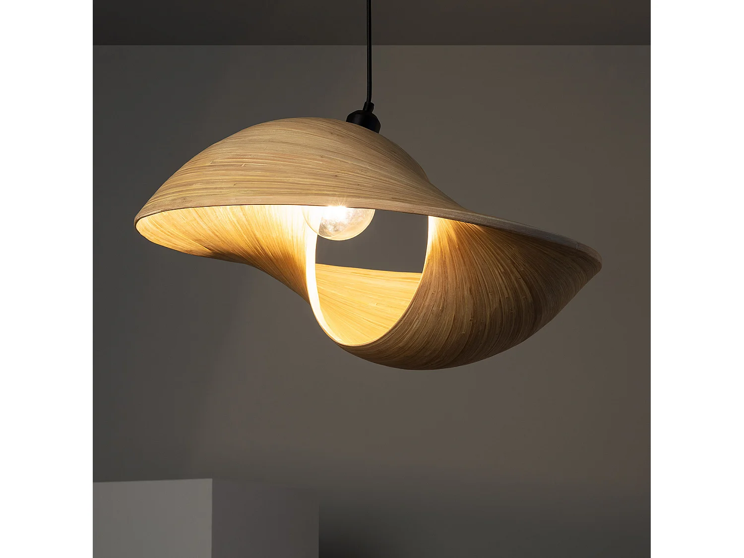Suspension Bambou Shuka Big Acacia Ø600 mm ILUZZIA Textile noir