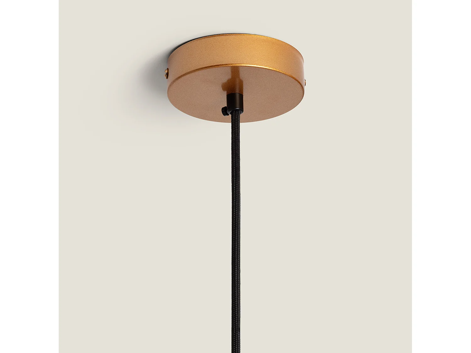 Suspension Métal Presley Doré