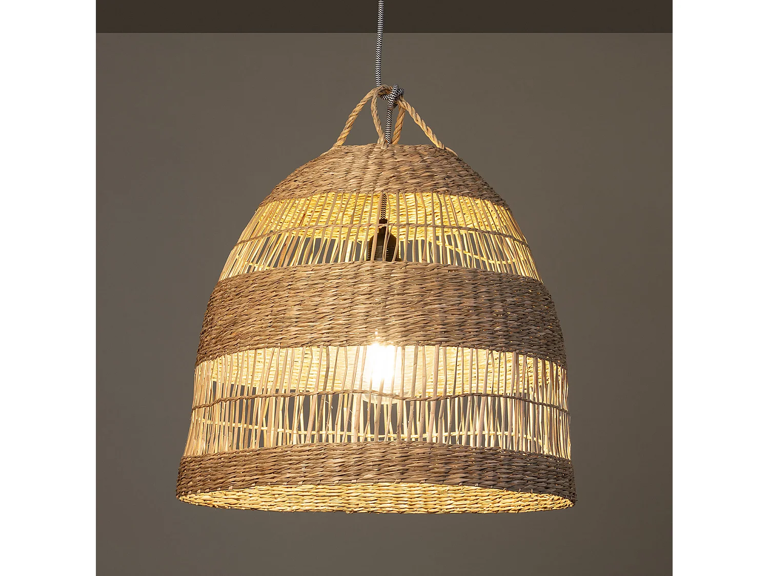 Lampada a Sospensione in Fibre Naturali Big Sami Ø450 mm ILUZZIA Nero/Bianco