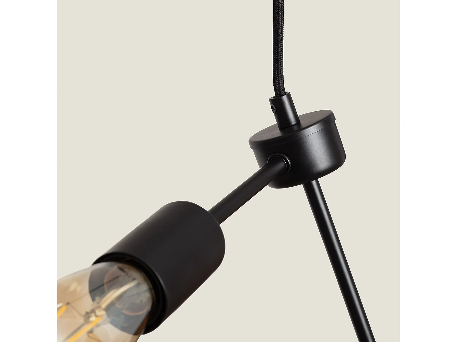 Lámpara Colgante de Metal Molecular Negro