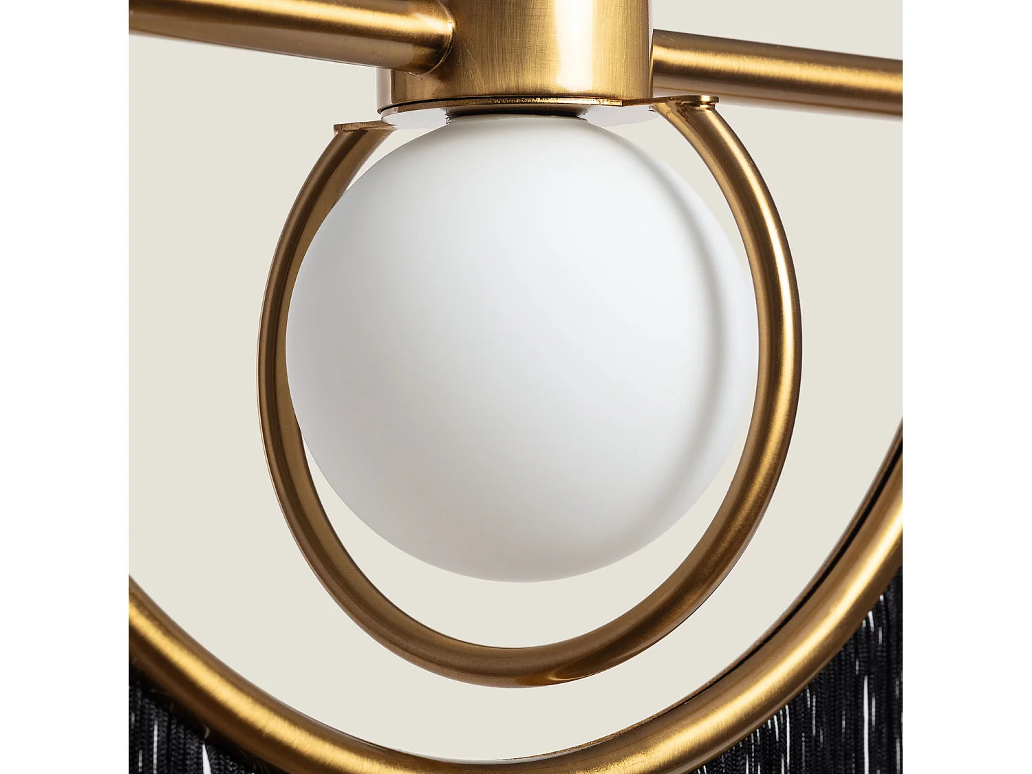 Lampada a Sospensione con Frange Metalliche Dalila Nero