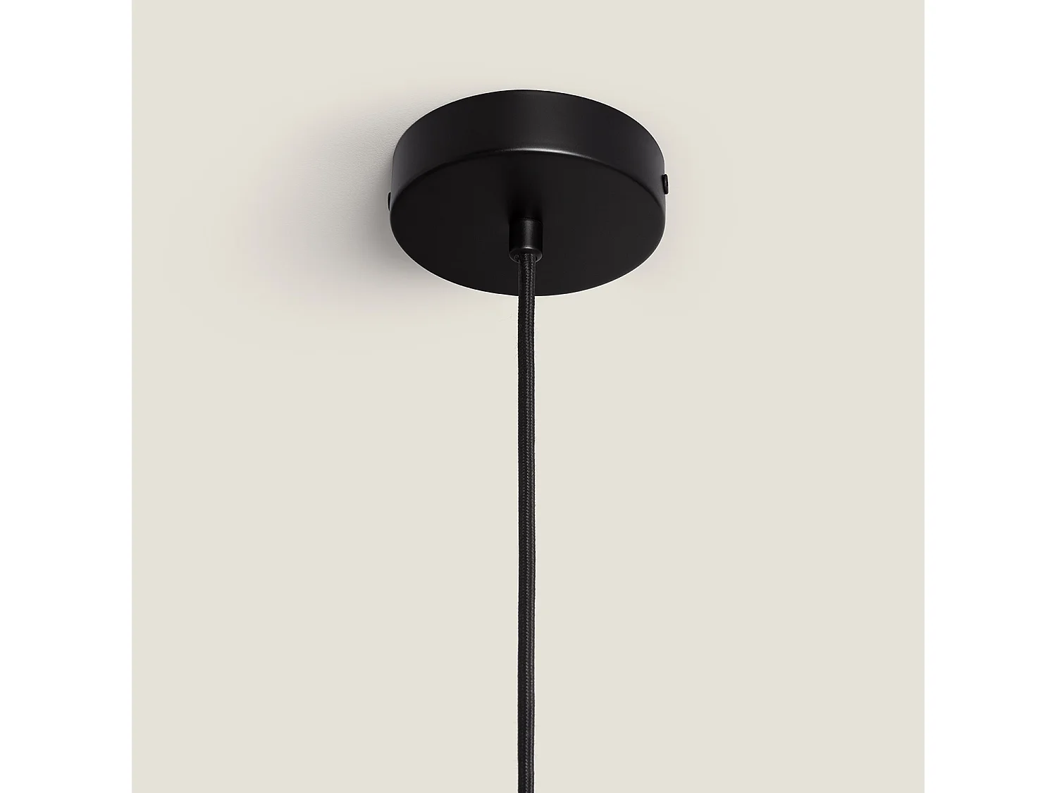 Suspension Métal Orbat Noir