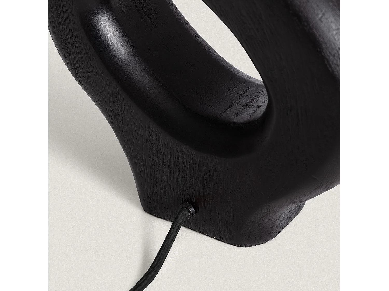 Lampe à Poser en bois Dhara ILUZZIA Taupe