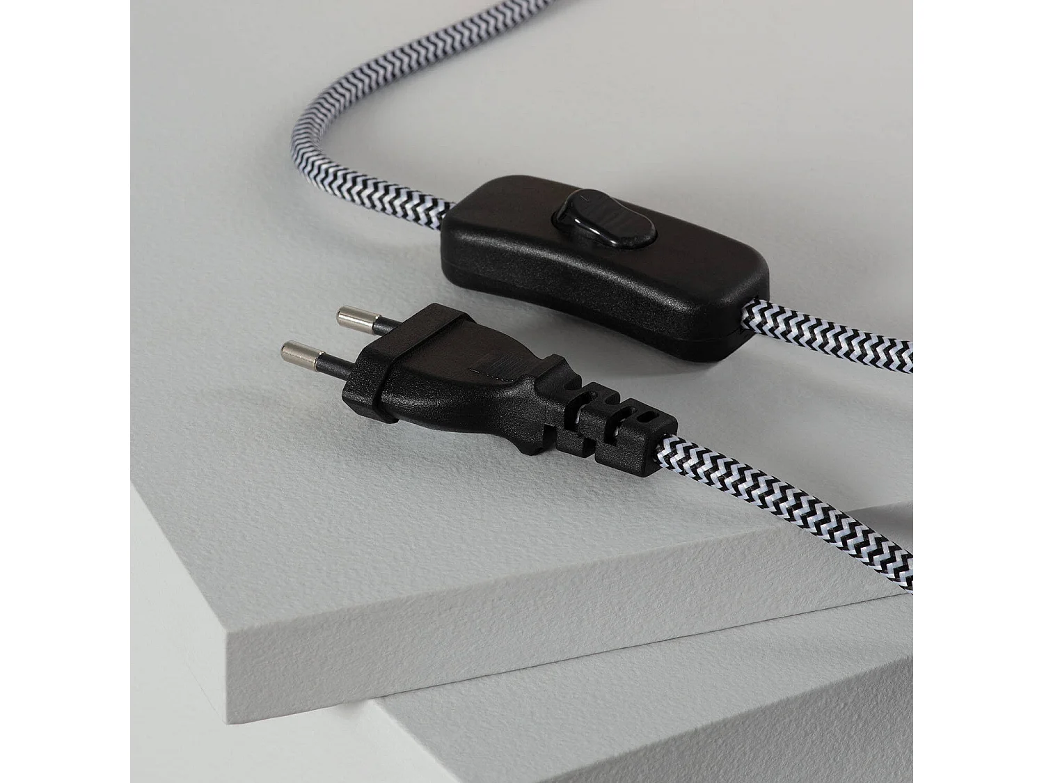 Lampe à Poser Bois et Verre Brandt Blanc-Doré