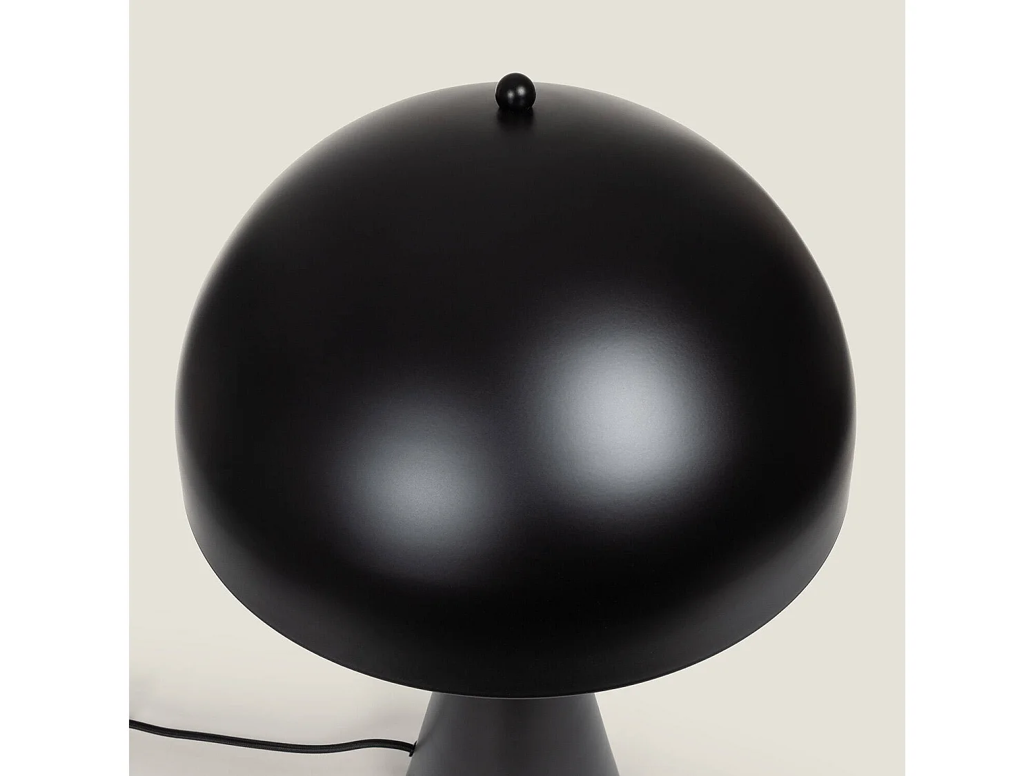 Lampe à poser en métal Shimo Noir