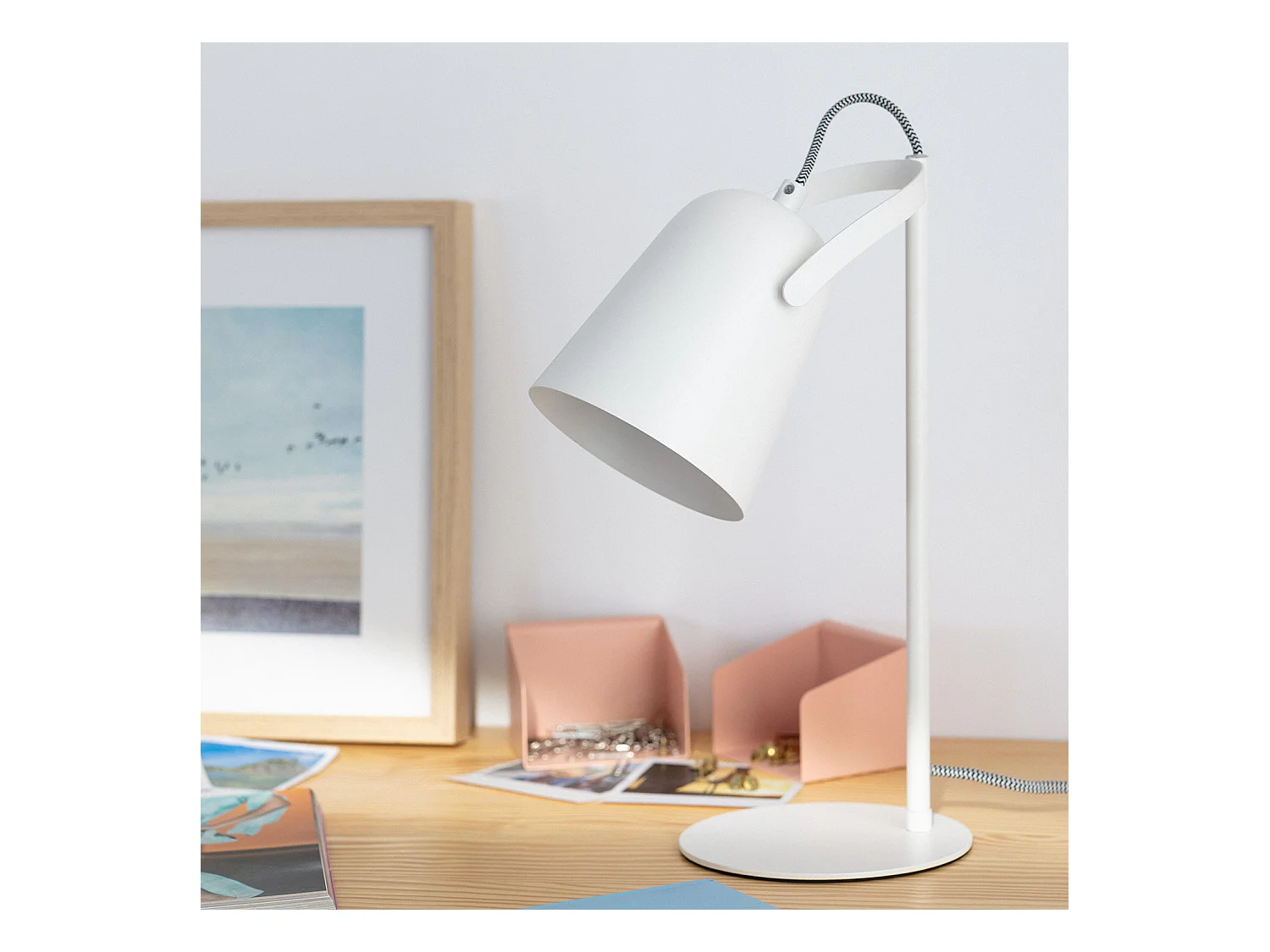 Lámpara Flexo Escritorio de Metal Orfeo Blanco