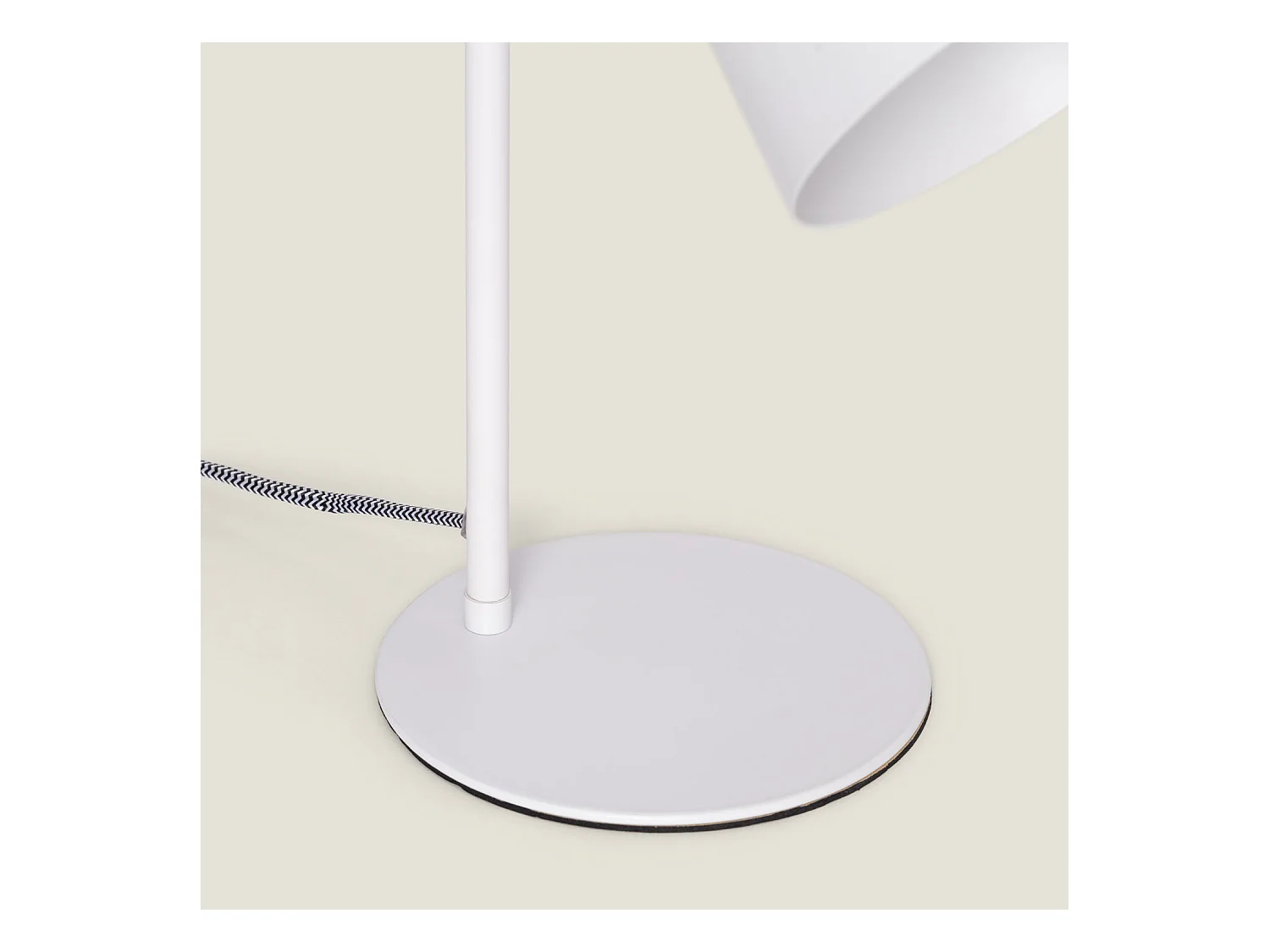 Lámpara Flexo Escritorio de Metal Orfeo Blanco