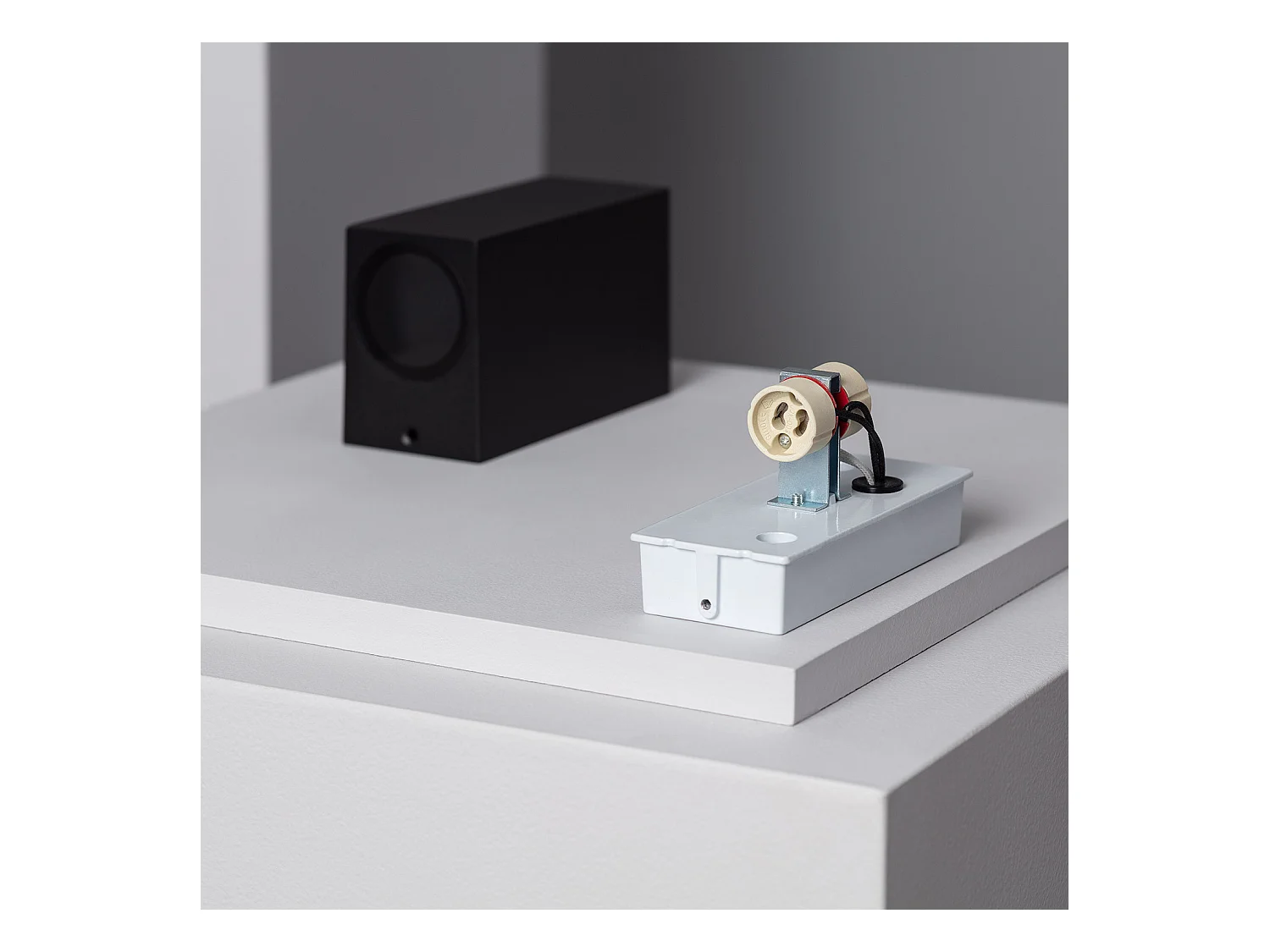 Applique da Parete per Esterni in Alluminio Illuminazione Doppia Luce Nero