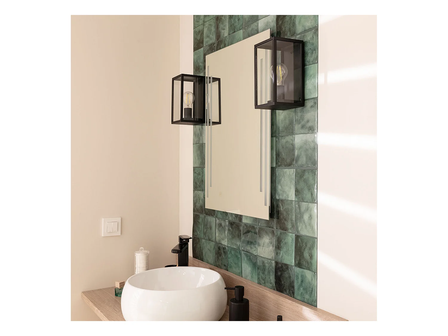 Aplique de Pared Exterior Aluminio y Cristal Atrium Negro