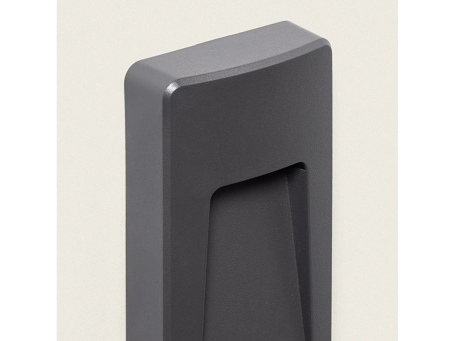 Balise LED Extérieure 3W En Saillie au Mur Rectangulaire Anthracite Nilsa 4000K Blanc neutre