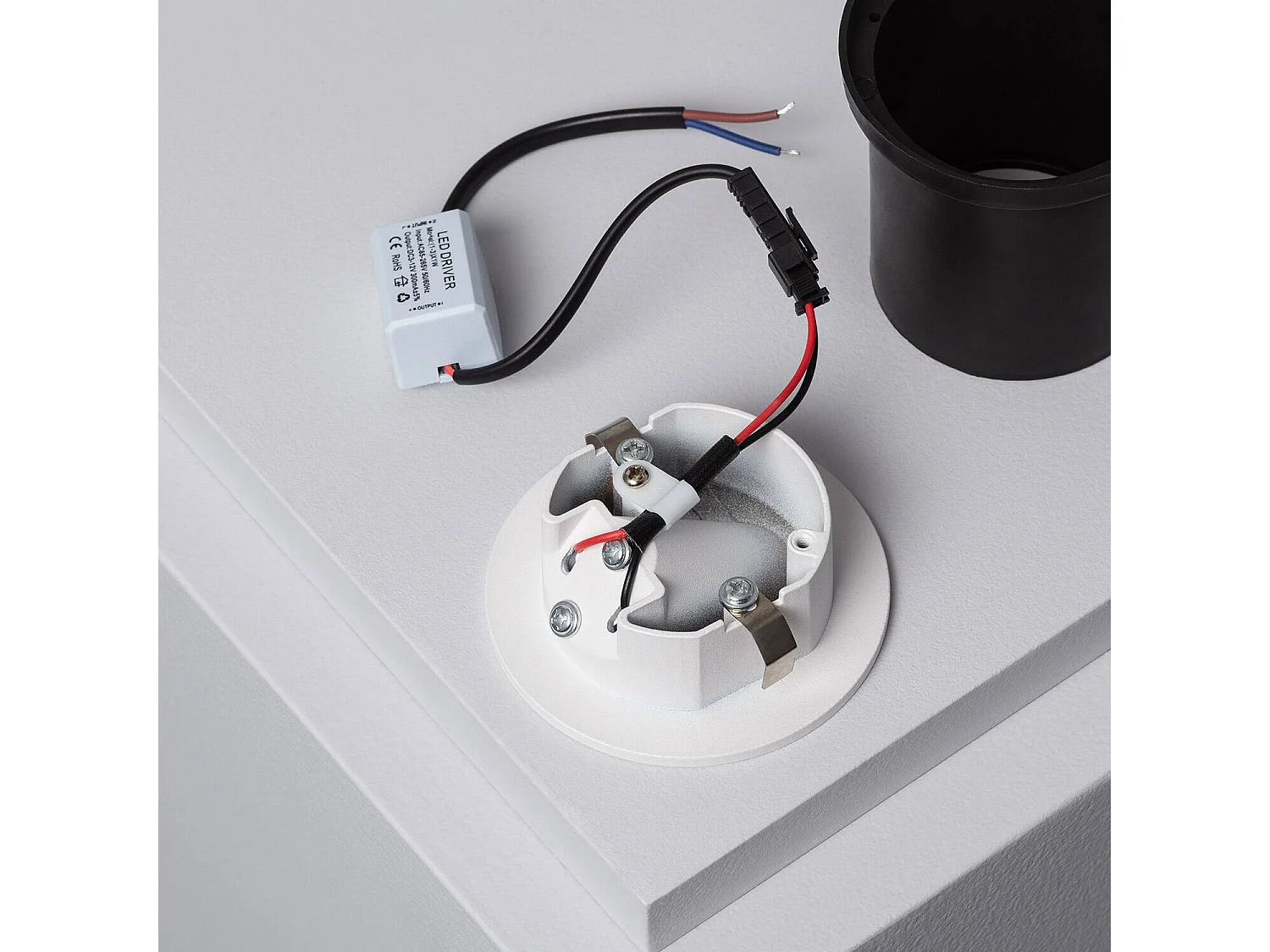 Balise LED Encastrable au Mur Ronde Blanche Adam 3000K Blanc chaud