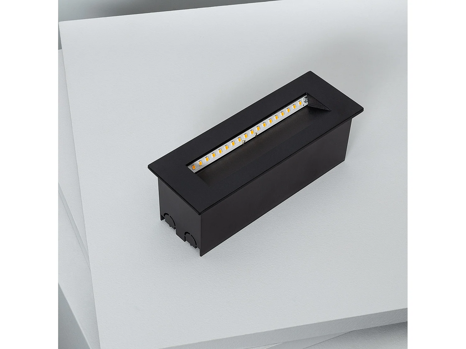 Segnapasso da Esterni LED 7W da Incasso Parete Rettangolare Nero Groult 2700K Bianco Caldo