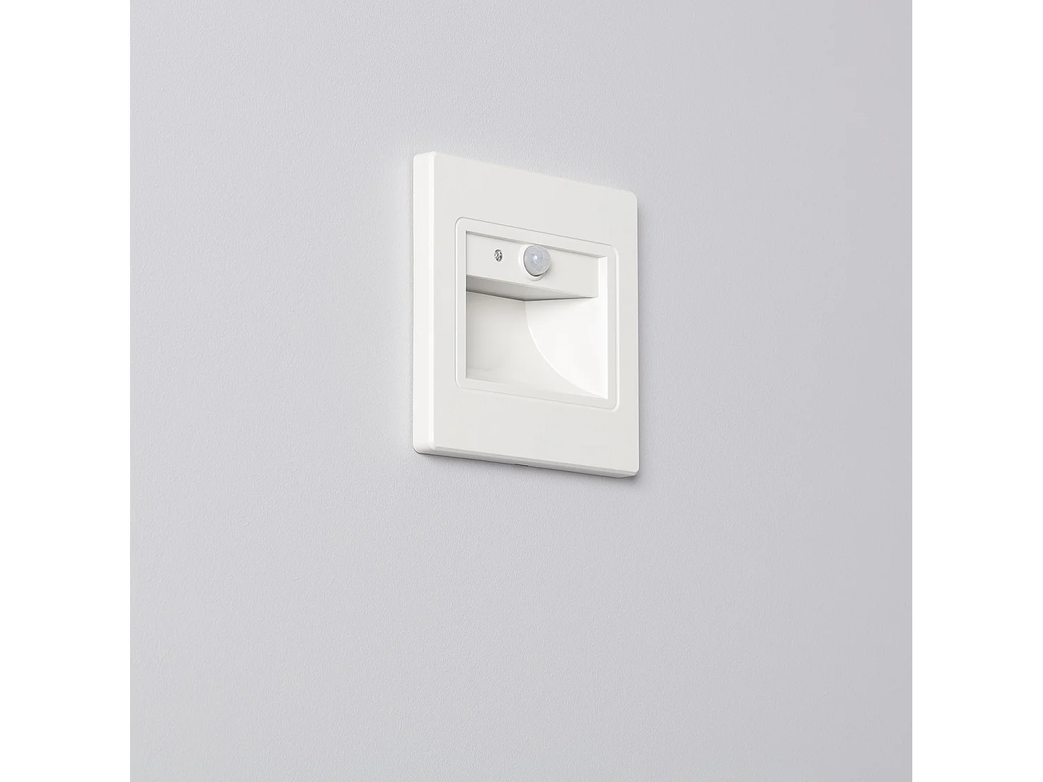 Balise Murale LED 1.5W Encastrable avec Détecteur PIR et Crépusculaire Bark Blanche 4000K Blanc neutre