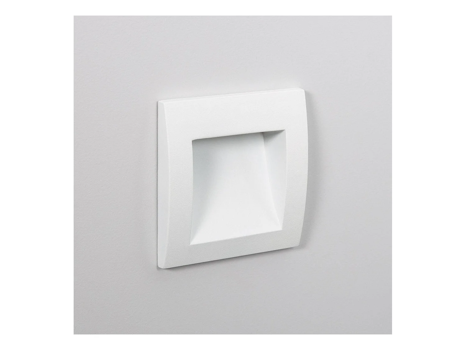 Balise LED Extérieure 4W Encastrable au Mur Carrée Natt Blanche  2700K Blanc chaud