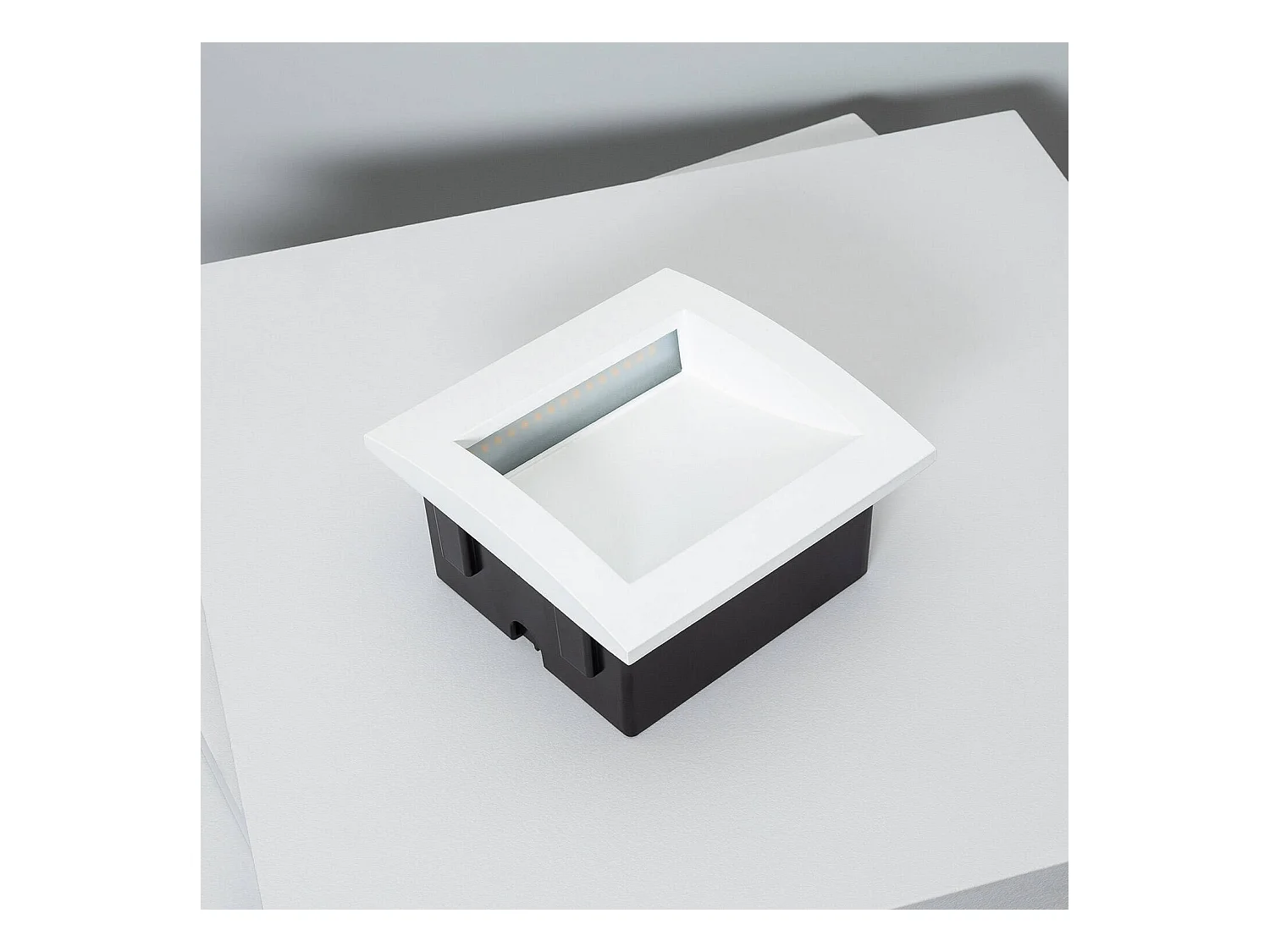 Balise LED Extérieure 4W Encastrable au Mur Carrée Natt Blanche  4000K Blanc neutre