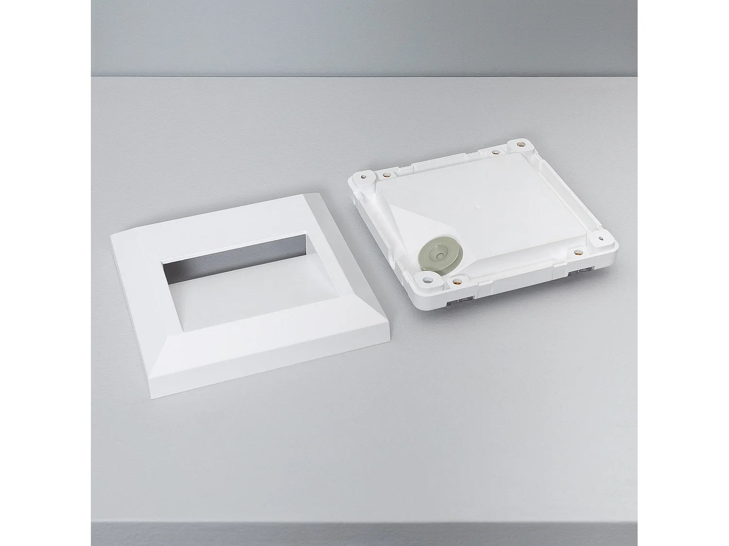 Balise LED Extérieure En Saillie au Mur Carrée Edulis Blanche 4000K Blanc neutre