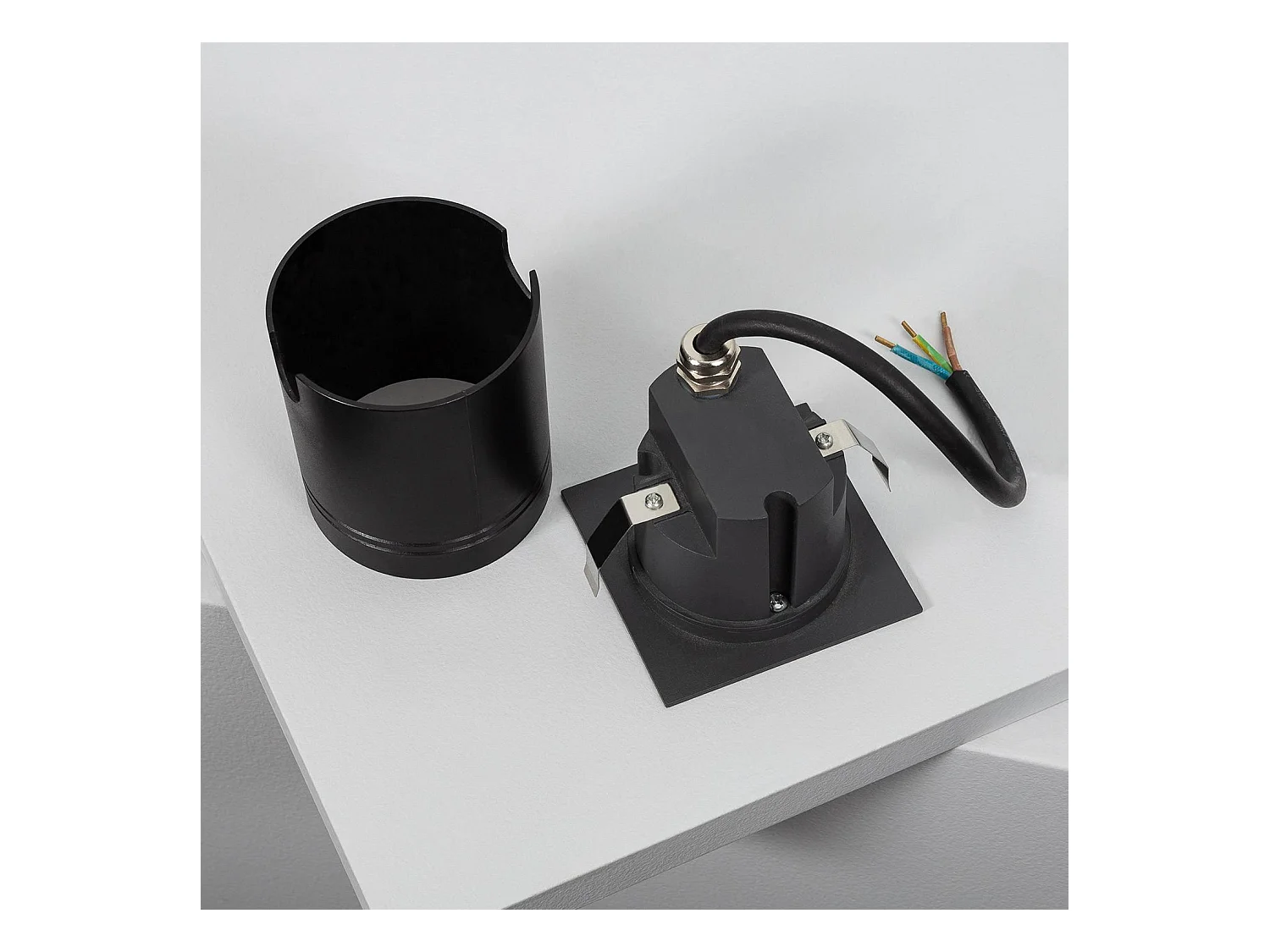 Balise Extérieure Murale LED Encastrable 3W Coney Grise  4000K Blanc neutre