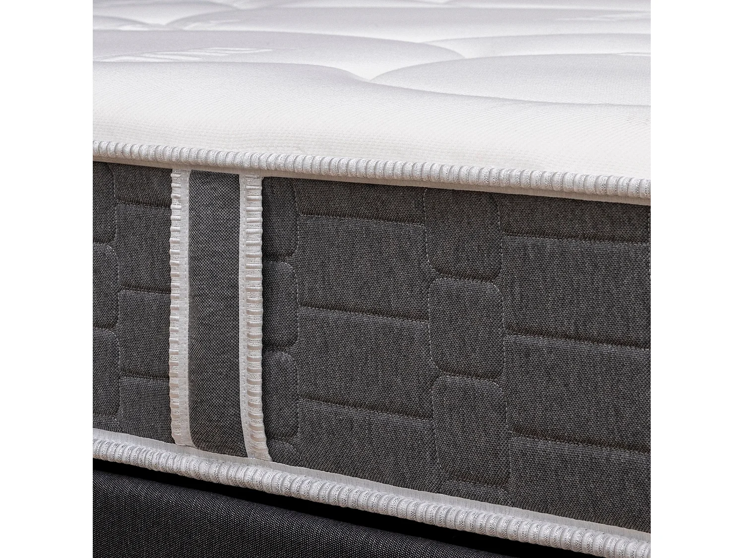 Matelas Bultex nano et mémoire de forme Comforting 200x200