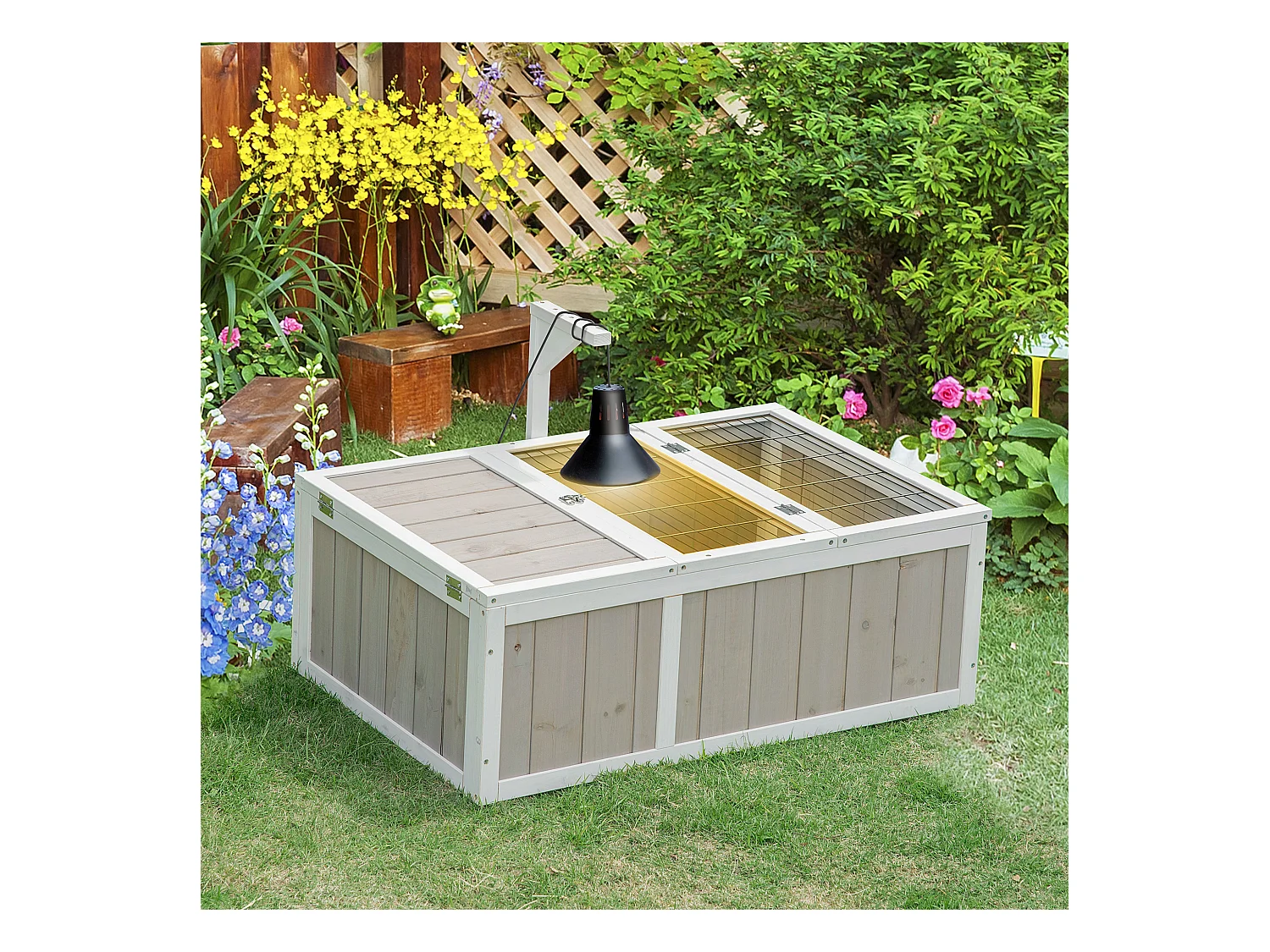 Enclos pour tortue - parc pour tortue - maison pour tortue terrestre - enclos extérieur avec grillage - bois sapin gris blanc