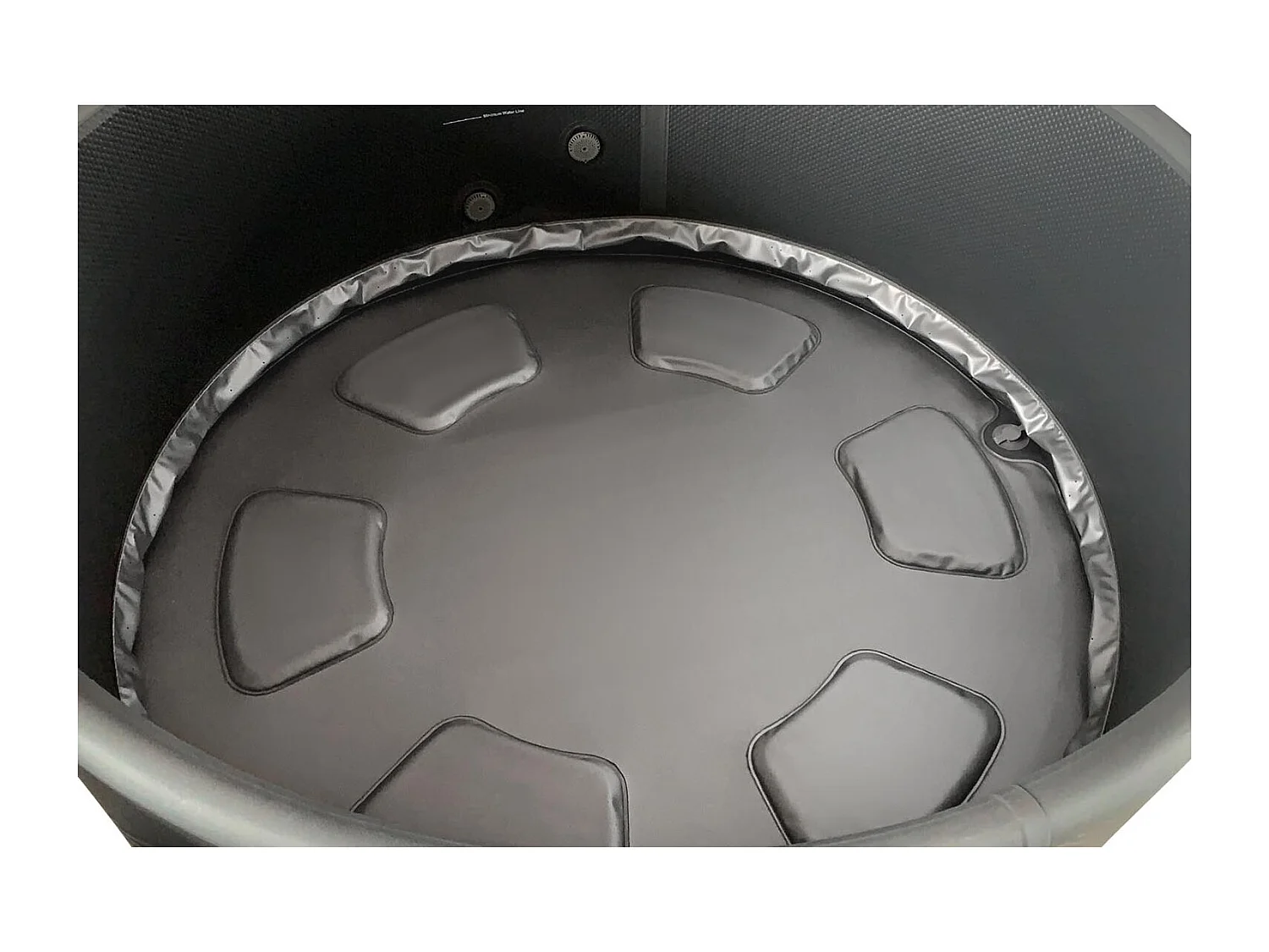 Spa gonflable 6 places rond PALMA