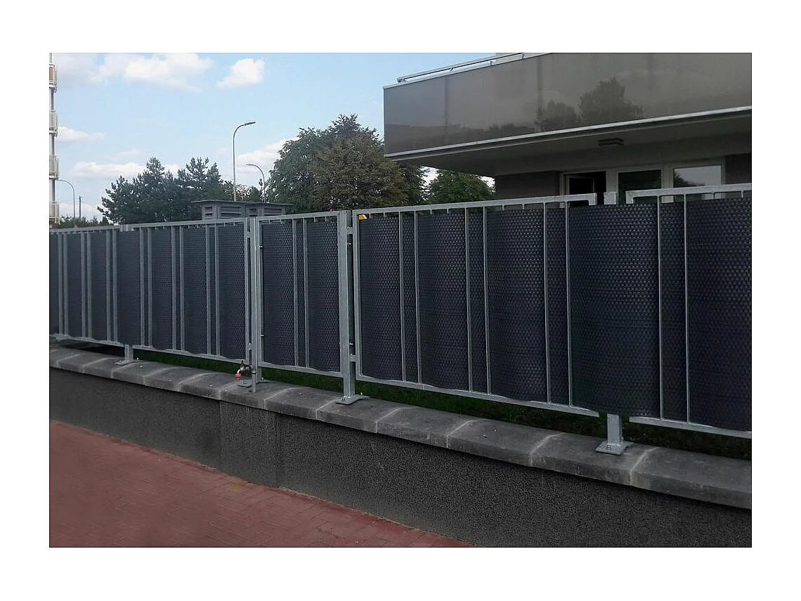 Brise-vue en résine tressée pour balcon et clôture coloris gris clair 0.9 x 5 m