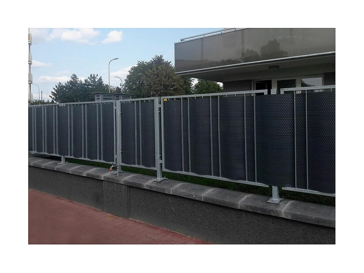 Brise-vue en résine tressée pour balcon et clôture coloris anthracite 0.9 x 3 m