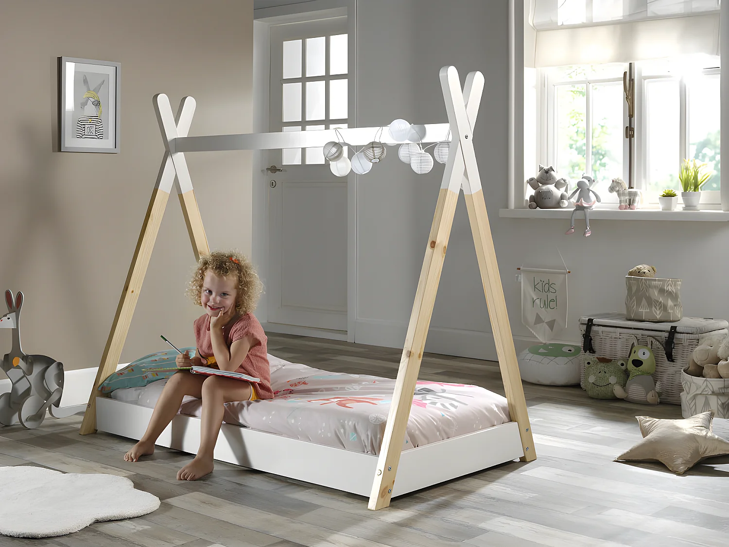 Lit enfant TIPI 70x140 - Sommier inclus Blanc Livré avec sommiers
