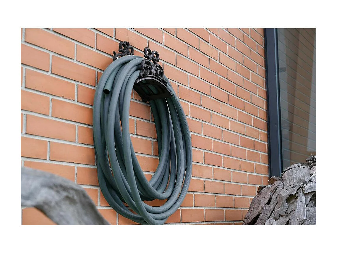 Gartenschlauchhalter aus Gusseisen