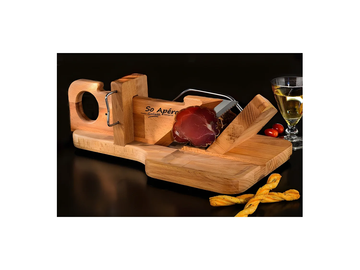 Trancheuse à saucisson en hêtre huilé Goliath